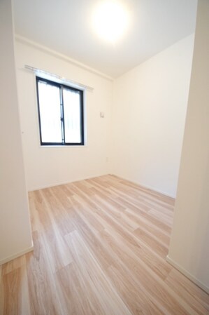 ラクラス中野南台の物件内観写真